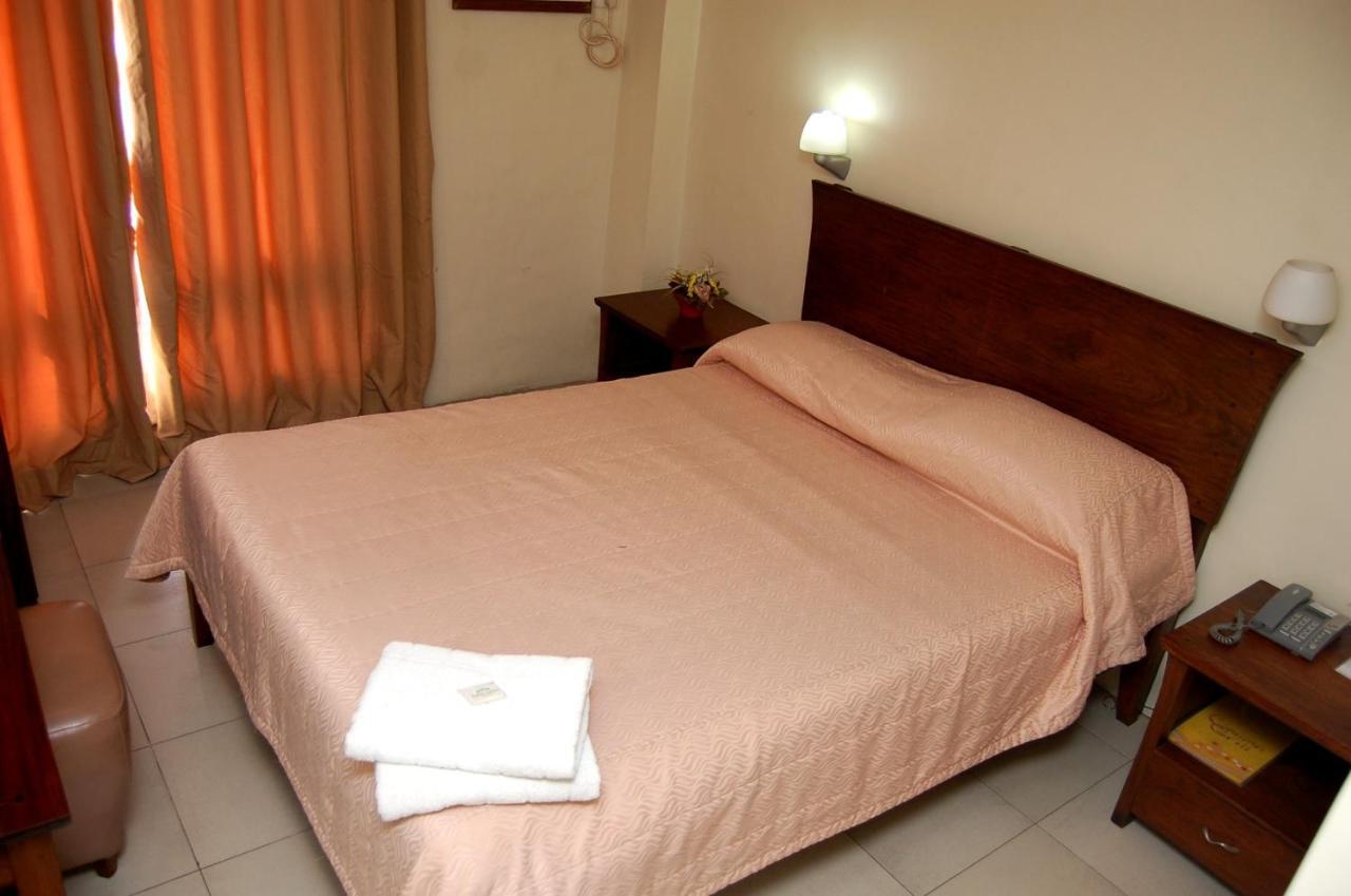 Isabel Suites Laoag Ruang foto